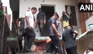 Breaking : पुंछ पहुंचे राहुल गांधी, पाकिस्तानी गोलाबारी से प्रभावित परिवारों से की मुलाकात
