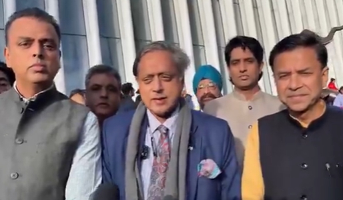 जैसे अमेरिका ने 9/11 के बाद हिम्मत दिखाई, वैसे भारत ने भी आतंकियों को उनके गढ़ में मारा: शशि थरूर