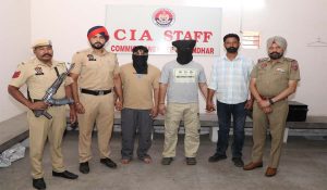 जालंधर पुलिस की बड़ी कार्रवाई: ड्रग रैकेट का भंडाफोड़, 13 किलो हेरोइन, अवैध हथियार और लग्जरी कारें बरामद