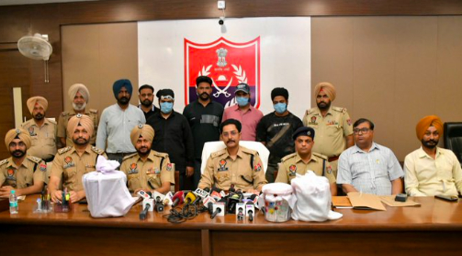 पटियाला पुलिस की बड़ी कार्रवाई: 15 kg अफीम और 2.30 लाख की ड्रग मनी सहित 3 आरोपी गिरफ्तार