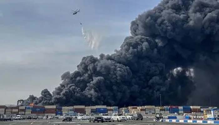 Iran port explosion: विस्फोट में 57 लोगों की मौत, सुरक्षा चूक के लिए दो लोग हुए गिरफ्तार