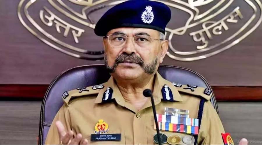 India Pakistan Tension: सैन्य कार्रवाई के बाद यूपी पुलिस ने जारी किया रेड अलर्ट, DGP ने कही ये बात