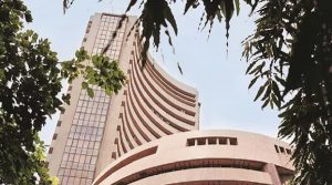 शेयर बाजार के शुरुआती कारोबार में गिरावट… जानिए Sensex और Nifty के हाल