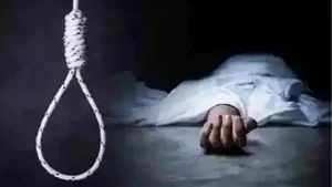 गुटखे ने उजाड़ा घर, महिला ने लगाया फंदा; दीवार पर लिपस्टिक से लिखा सुसाइड नोट… हैरान कर देगा ये मामला