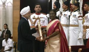 जगदीश सिंह खेहर और शारदा सिन्हा को पद्म विभूषण, राष्ट्रपति मुर्मू ने किया सम्मानित