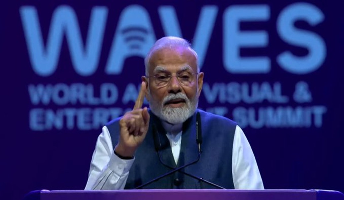 ‘भारत को दुनिया के कोने-कोने में ले जाने में सफल रहा सिनेमा’, Waves समिट में बोले पीएम मोदी