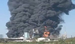 Fire in Jindal Plant : नासिक में जिंदल प्लांट में भीषण आग, 30 घंटे बाद भी नियंत्रण में नहीं… लाखों का हुआ नुकसान