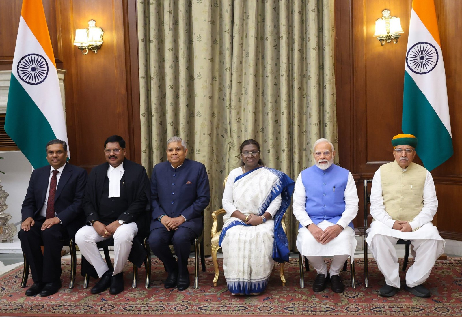 PM मोदी ने भारत के 52वें CJI जस्टिस बीआर गवई को दी बधाई