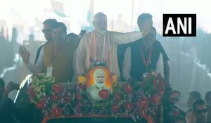 PM Modi Visit Bhopal : भोपाल पहुंचे PM मोदी, हुआ भव्य स्वागत, महिला महासम्मेलन से MP को देंगे बड़ी सौगात