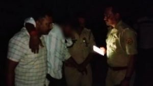 गाजीपुर में स्वॉट टीम की बड़ी कार्रवाईः मुठभेड़ के बाद इनामी बदमाश गिरफ्तार