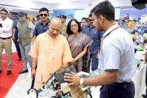 योगी मॉडल बेमिसाल : शिक्षा से लेकर तकनीकी प्रशिक्षण तक, योजनाओं ने बदली पिछड़े समाज की तस्वीर