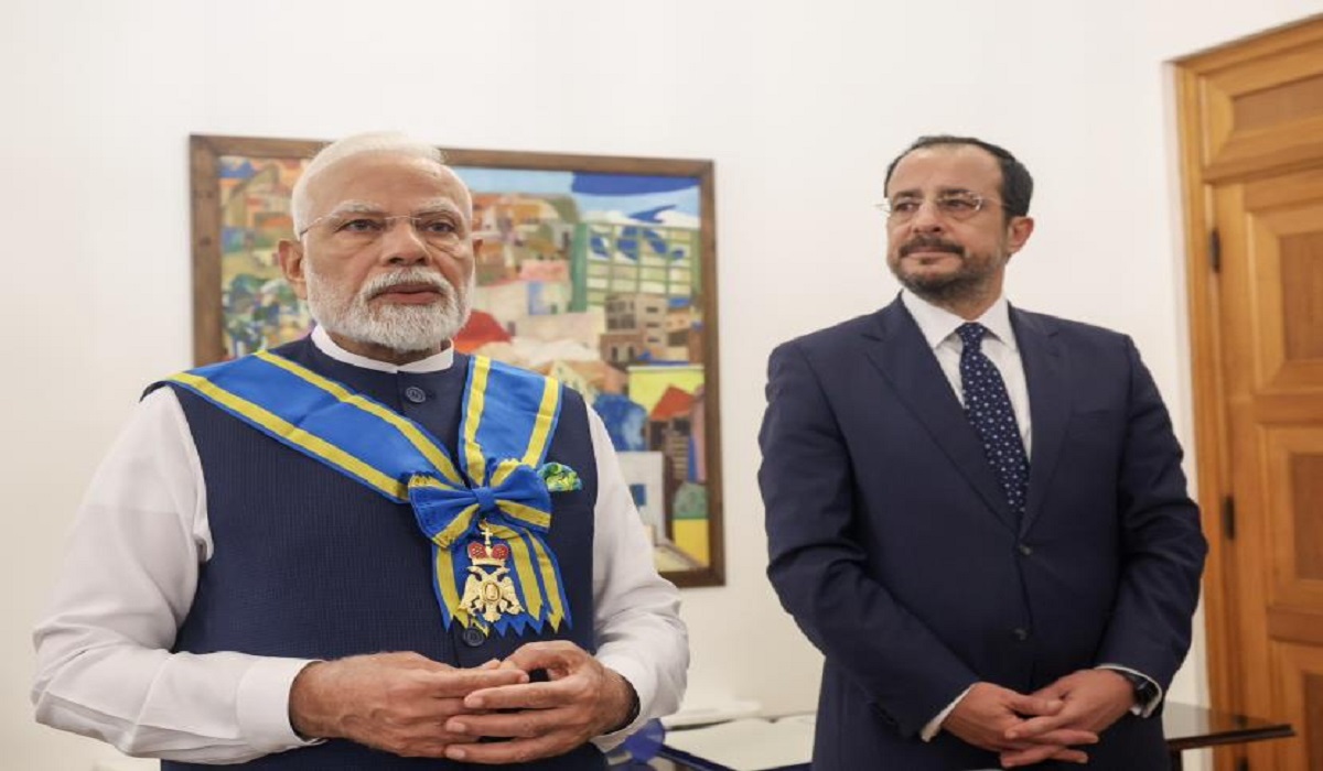 PM Modi in Cyprus : 23 वर्षों में साइप्रस की यात्रा करने वाले पहले भारतीय प्रधानमंत्री बनें PM मोदी, इन अहम मुद्दों पर हुई बात