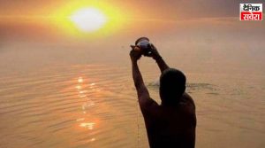 Ravivar Ke Upay: रविवार के दिन जरूर करें ये खास उपाय… मिलेगी सूर्य देव की कृपा, जीवन से दूर होंगी परेशानियां