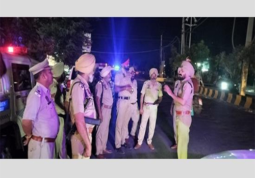 जालंधर पुलिस ने 45 नाकों और 24 गश्त करने वाले दलों के साथ रात्रि की पहरेदारी बढ़ाई: सीपी धनप्रीत कौर