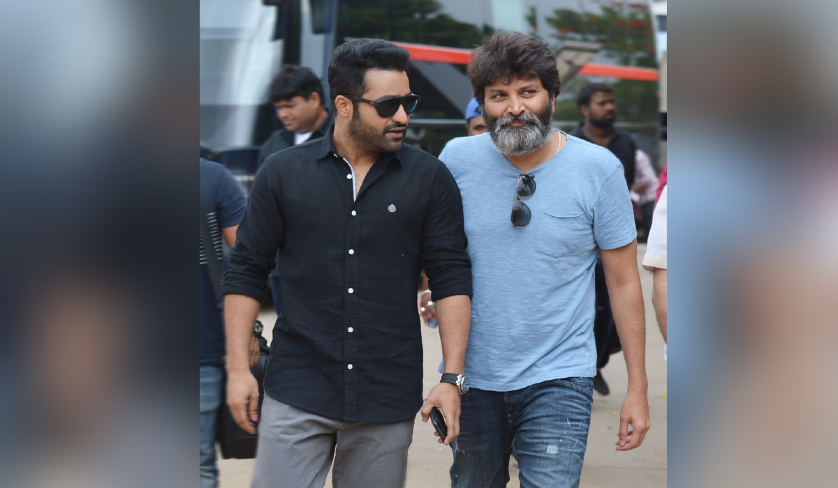 Jr NTR की Trivikram की पौराणिक फिल्म में एंट्री, निभाएंगे भगवान कुमार स्वामी का दिव्य किरदार