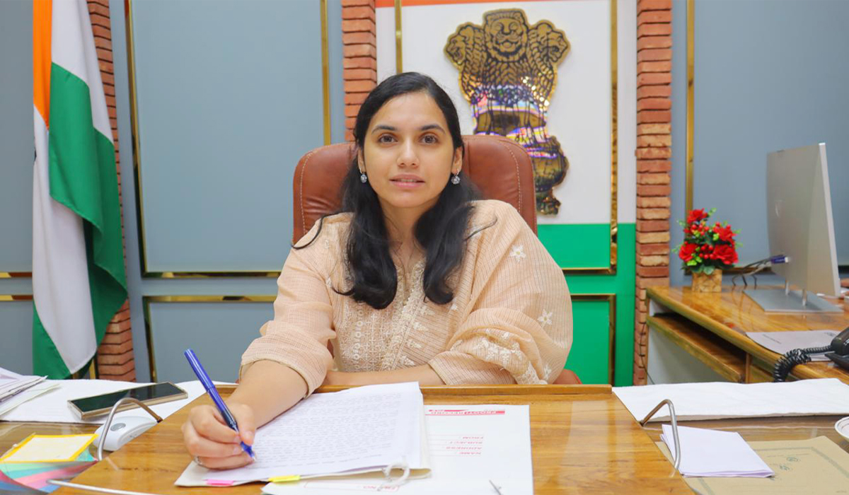 अमृतसर DC Sakshi Sahni ने शुरू किया विशेष पौधारोपण अभियान, सभी विभागों को निर्देश जारी