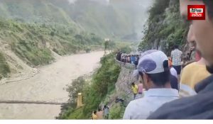 Rudraprayag Bus Accident : अलकनंदा में गिरी यात्रियों से भरी बस… 3 मौतें; 11 लापता, रेस्क्यू ऑपरेशन जारी