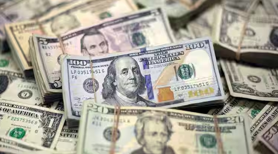 Rupee Weakens by 9 Paise