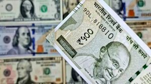 Rupee vs Dollar: रुपया शुरुआती कारोबार में हुआ मजबूत, डॉलर के मुकाबले 85.92 पर पहुंचा