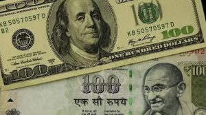 Rupee vs Dollar: अमेरिकी डॉलर के मुकाबले रूपये में 12 पैसे मजबूती, 85.43 पर पहुंचा