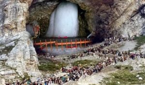 6365 तीर्थयात्रियों का नया जत्था कश्मीर के लिए रवाना, अब तक 2.73 लाख से ज्यादा लोगों ने किए पवित्र गुफा के दर्शन