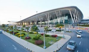 Airport Bomb Threat : बेंगलुरु के केम्पेगौड़ा इंटरनेशनल Airport को मिली बम की धमकी, मची अफरा-तफरी…