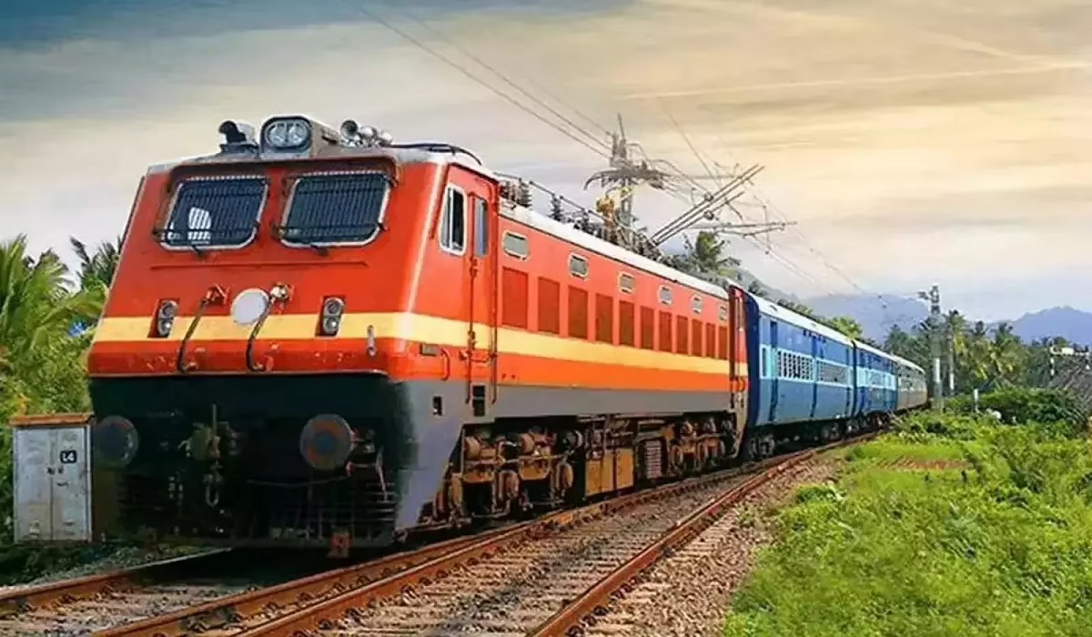 यात्रीगण कृपया ध्यान दें, रेलवे ने वेटिंग लिस्ट पर लगाई 25% की सीमा, अब जल्दी कन्फर्म होंगे टिकट
