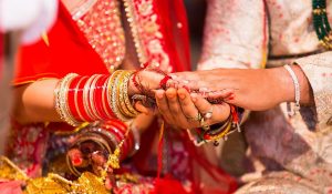 बहू को दिल बैठा ससुर, डॉक्टर को दिखाने के बहाने दोनों हुए फरार… फिर आठ दिन बाद