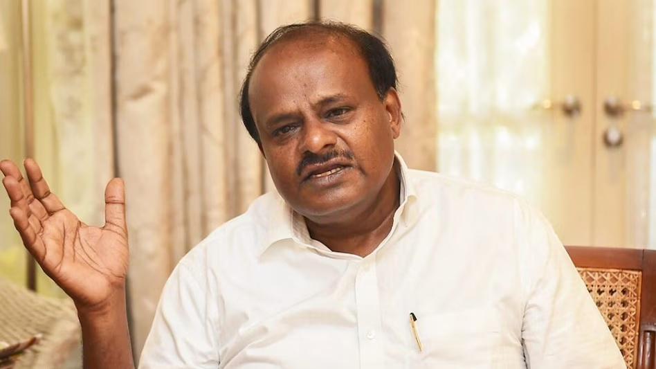 कर्नाटक के CM और गृहमंत्री को भगदड़ की जिम्मेदारी लेनी चाहिये : कुमारस्वामी 