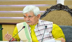 Jammu-Kashmir : एक्शन में LG मनोज सिन्हा, जम्मू-कश्मीर में 3 सरकारी कर्मचारी बर्खास्त