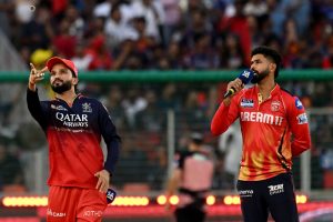 PBKS vs RCB : पंजाब किंग्स ने टॉस जीतकर RCB को दिया बल्लेबाजी का न्योता, देखें प्लेइंग-11