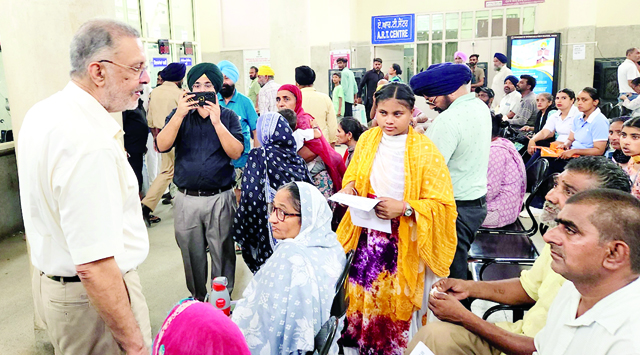 अस्पताल में मारपीट कर माहौल खराब करने वालों को सीधे जेल भेजा जाएगा : Dr. Balbir Singh
