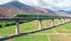 शीत्सांग (तिब्बत) में रेलवे की लम्बाई 1 हजार किलोमीटर से अधिक