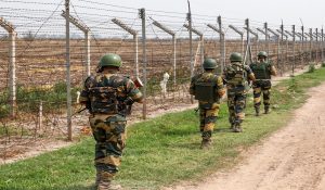 पश्चिम बंगाल में BSF जवान पर बांग्लादेशी तस्करों का हमला, दो गिरफ्तार… भारी मात्रा में ड्रग्स बरामद