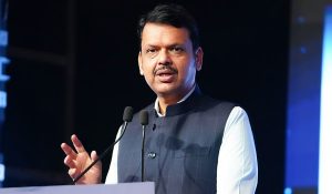 ‘उद्धव जी इस तरफ आ सकते हैं, हम 2029 तक विपक्ष में जाने वाले नहीं’, फडणवीस ने ली चुटकी