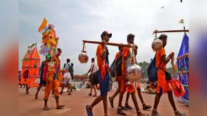 Sawan 2025: आज से सावन और कांवड़ यात्रा की हुई शुरुआत… 23 जुलाई तक चलेगी यात्रा, जानिए कथा, महत्व और नियम