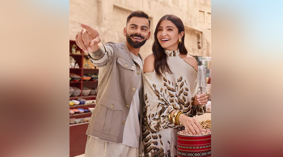 दुबई सरप्राइज के लिए तैयार: Virat और Anushka ने बनाई टीम, यादों को अमर बनाने की एक नई शुरुआत