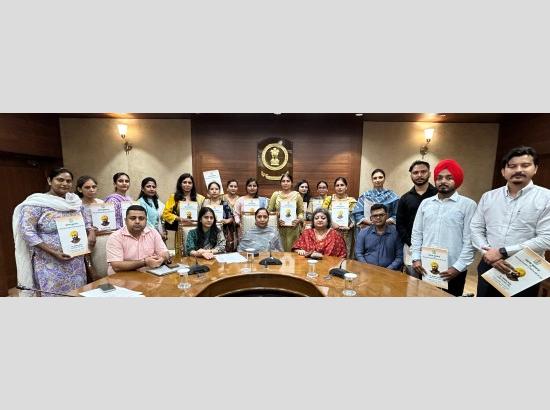 डॉ. बलजीत कौर ने सामाजिक सुरक्षा, महिला एवं बाल विकास विभाग में नए कर्मचारियों को नियुक्ति पत्र सौंपे