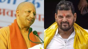 UP की सियासत गलियारे से जुड़ी बड़ी खबर… CM योगी से अचानक मिलने पहुंचे बृजभूषण शरण सिंह, करीब आधे घंटे हुई बात