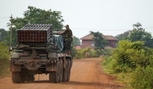 Thailand Cambodia Conflict: बॉर्डर एरिया से दूर रहें, कंबोडिया में भारतीयों के लिए एडवाइजरी जारी