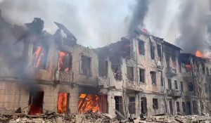 Russia Ukraine War: रूस ने यूक्रेन के जेल और अस्पतालों पर दागीं मिसाइलें, 22 लोगों की मौत… 80 से ज्यादा घायल