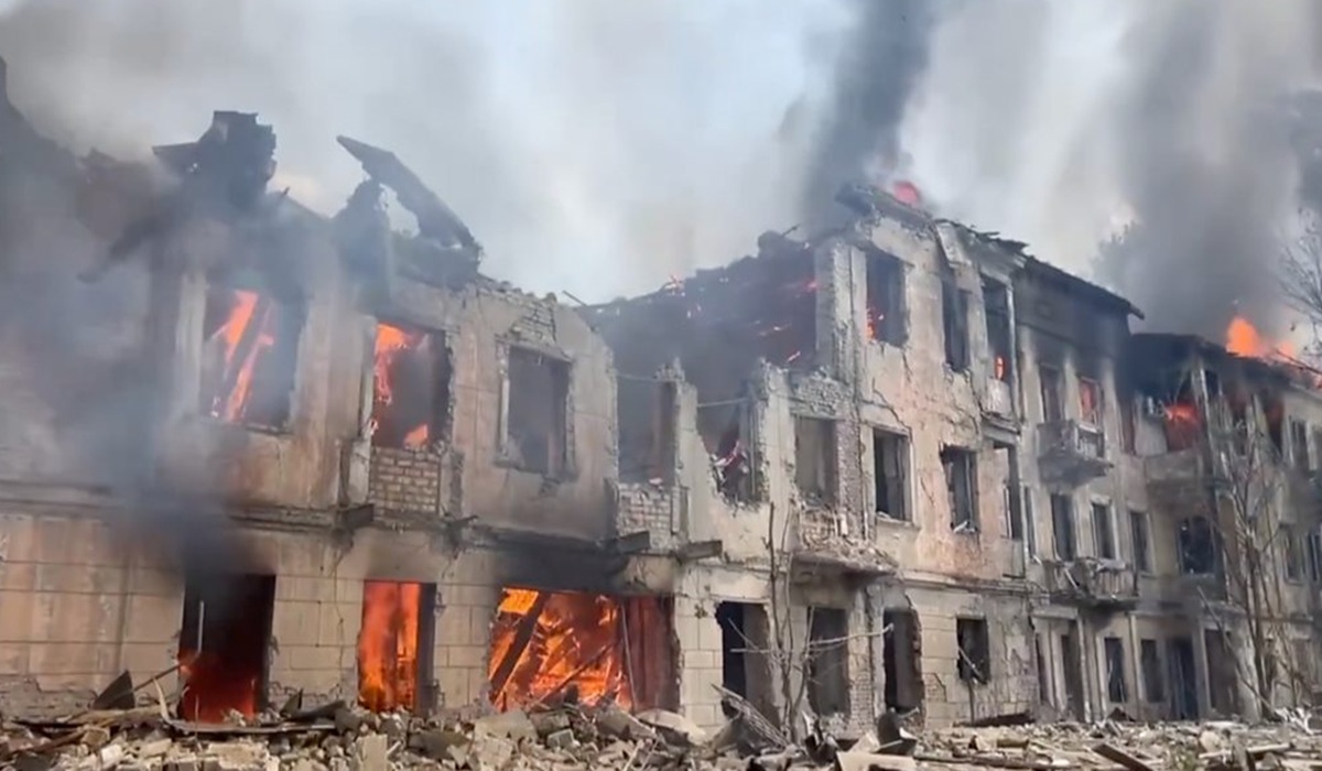 Russia Ukraine War: रूस ने यूक्रेन के जेल और अस्पतालों पर दागीं मिसाइलें, 22 लोगों की मौत… 80 से ज्यादा घायल