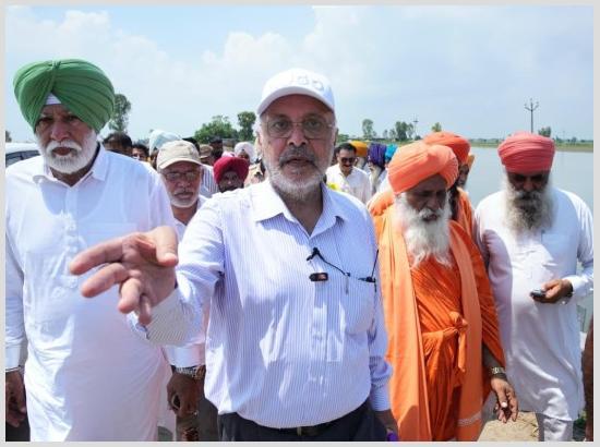 पंजाब ने बाढ़ प्रभावित क्षेत्रों के लिए ‘बोट एम्बुलेंस’ सेवा की शुरू