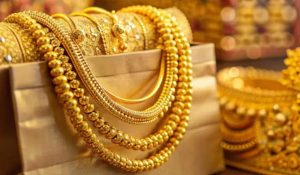 सोना हुआ सस्ता या महंगा? जानिए कितनी बढ़ी कीमतें और क्या है लेटेस्ट गोल्ड रेट
