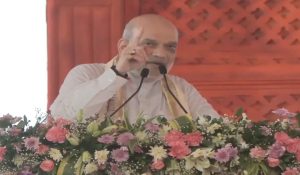 ‘घुसपैठिए राहुल गांधी का वोट बैंक, इसलिए कर रहे SIR का विरोध’, अमित शाह का पलटवार
