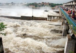 Punjab: बारिश और बाढ़ प्रभावित क्षेत्रों में अधिकारियों/कर्मचारियों की छुट्टियां हुई रद्द