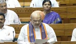 30 दिन तक जेल में रहे तो जाएगी कुर्सी, अमित शाह ने लोकसभा में पेश किया बिल