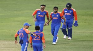 Asia Cup IND vs PAK: भारत ने एकतरफा मैच में पाकिस्तान को 7 विकेट से रौंदा; हाई-वोल्टेज मुकाबले में पाकिस्तानियों का उड़ा फ्यूज 