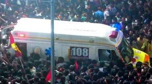 Vijay Rally Stampede: तमिलनाडु सरकार देगी करूर भगदड़ के पीड़ित परिजनों को 10-10 लाख का मुआवजा