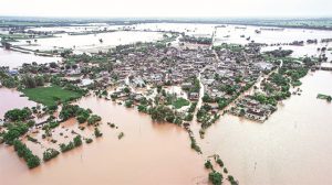 जल प्रलय: भारत-पाक सीमा पर 110 km फैंसिंग क्षतिग्रस्त; 90 BSF चौकियां पानी में डूबी, भाखड़ा बांध खतरे के निशान से 1 फीट दूर